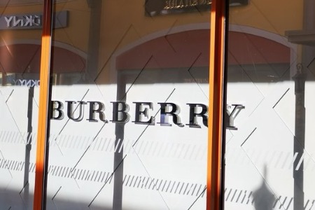 Burberry支持支付宝扫码付